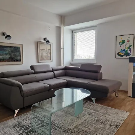 Appartement Fabulous Family Apartment, Beverly Hills Mall Area *