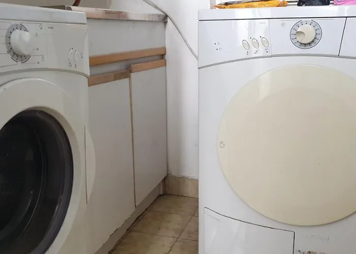 Fabulous Family Apartment, Beverly Hills Mall Area דירה סקופיה