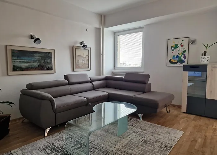 Appartement Fabulous Family Apartment, Beverly Hills Mall Area *